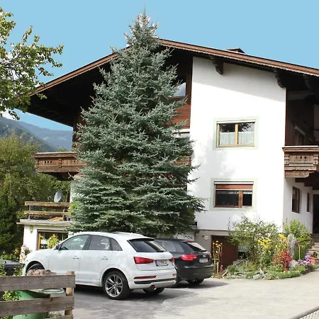 Spacious In Tyrol With Balcony Appartement *