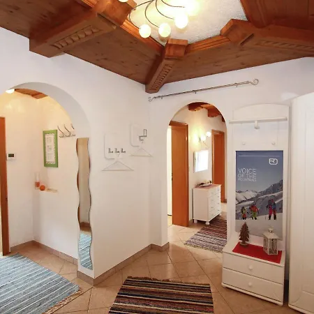 Appartement Spacious In Tyrol With Balcony *