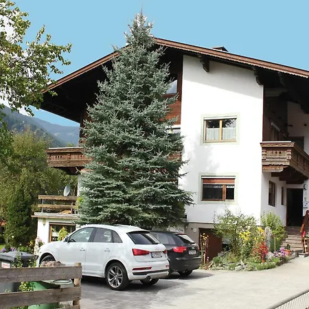 In Near Slopes 아파트